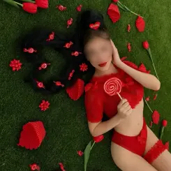 Hello Kitty tetovált szexpartner profilkép