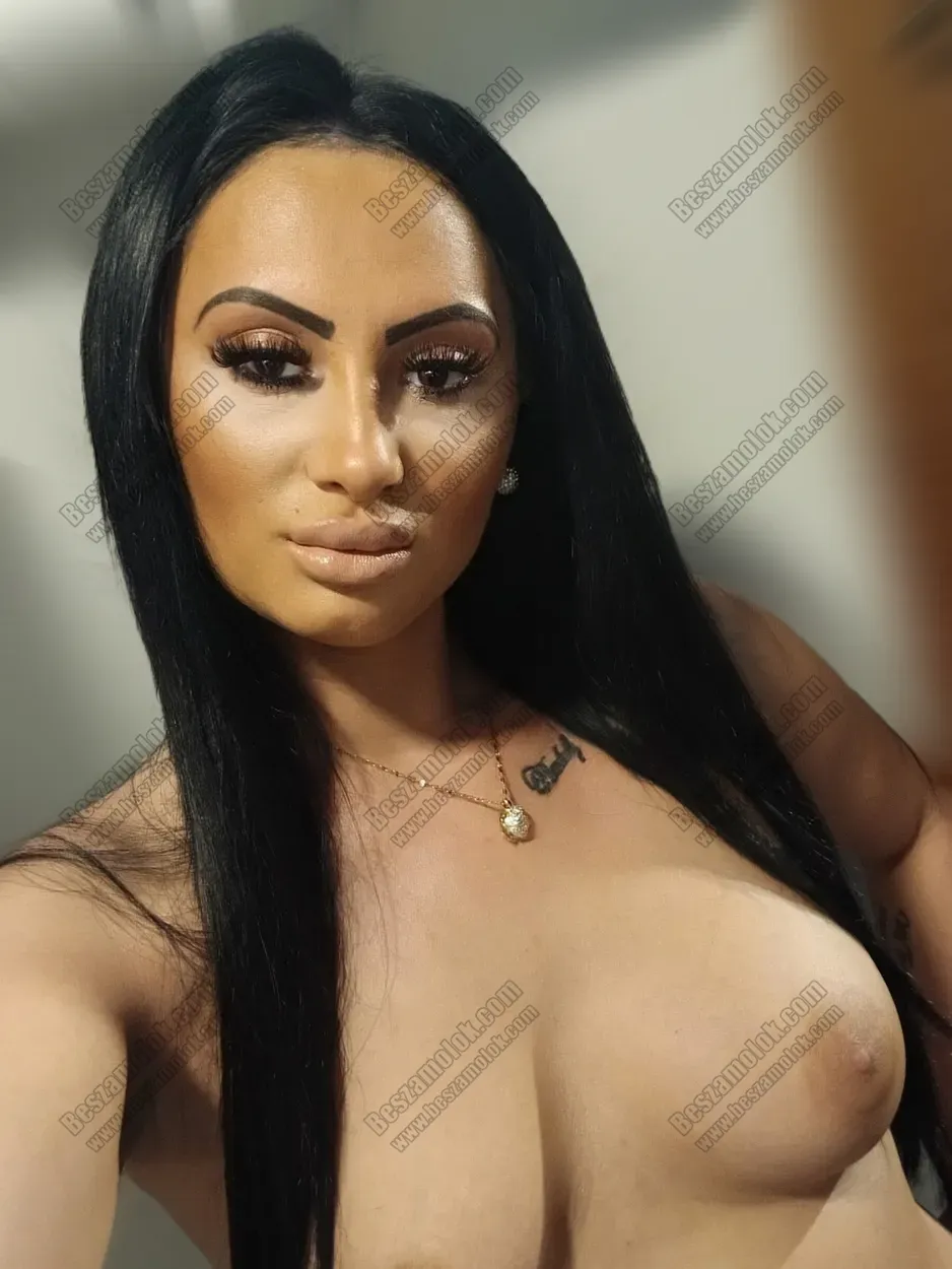 Vanessza tetkos csaj profil kepes profil - tetkoscsajok.hu Vanessza - +36 30 385 0745 - tetkos csajok foto